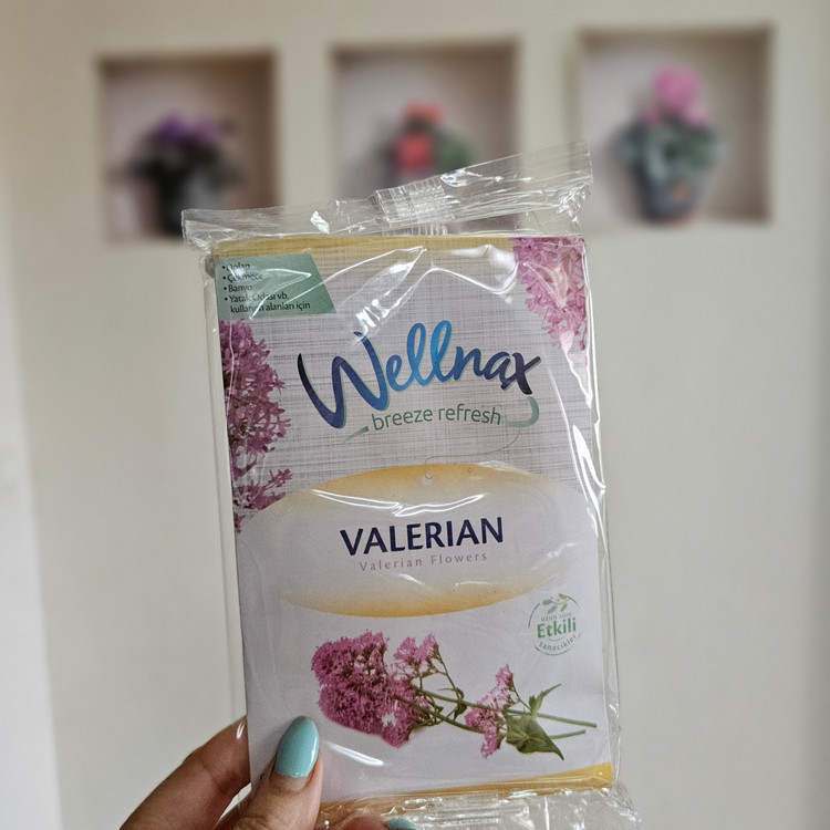 خوشبو کننده و ضد بید کمد ولناکس wellnax مناسب کمد لباس، حوله و رخت خواب مدل VALERIAN